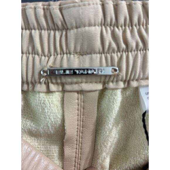 Elie Tahari Vegan Leather Wide Leg Pants Pull On Faux Leather M Mushroom Tan NWT - Picture 5 of 8